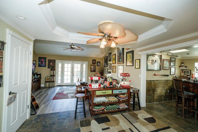 413 Redford Ln, Modesto, CA 95350