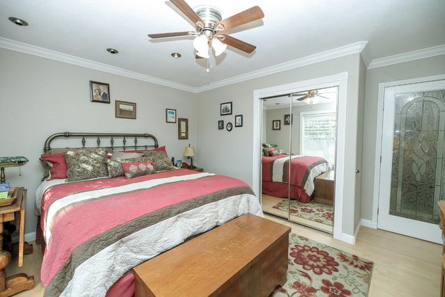 413 Redford Ln, Modesto, CA 95350