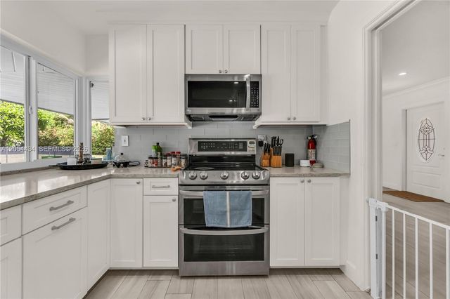 15101 SW 69th Court, Palmetto Bay, FL 33158