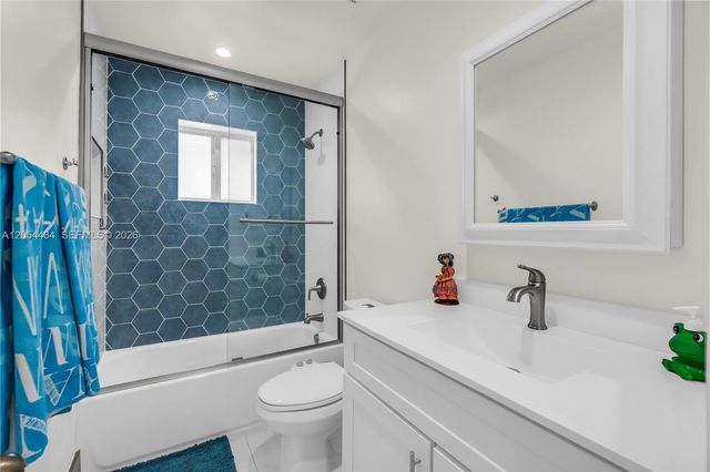 15101 SW 69th Court, Palmetto Bay, FL 33158