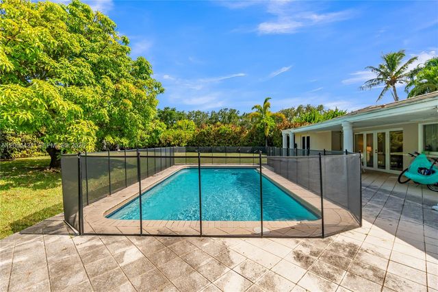 15101 SW 69th Court, Palmetto Bay, FL 33158