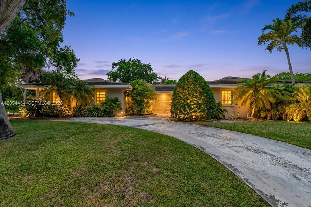 15101 SW 69th Court, Palmetto Bay, FL 33158