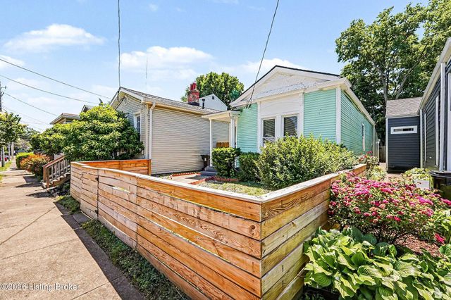 1102 E Saint Catherine St, Louisville, KY 40204
