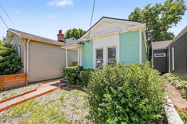 1102 E Saint Catherine St, Louisville, KY 40204
