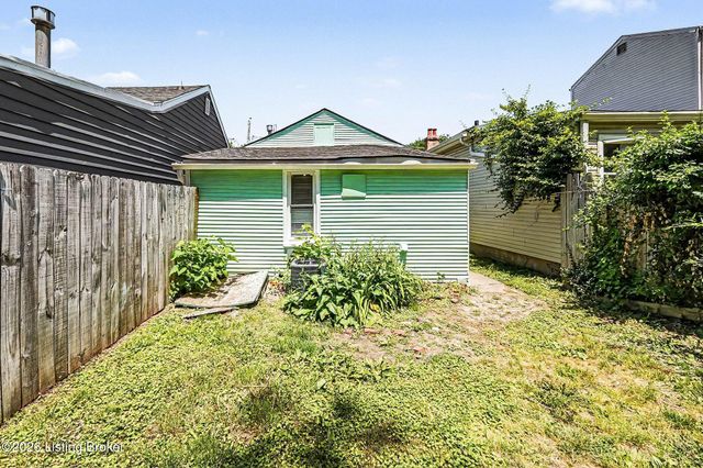 1102 E Saint Catherine St, Louisville, KY 40204