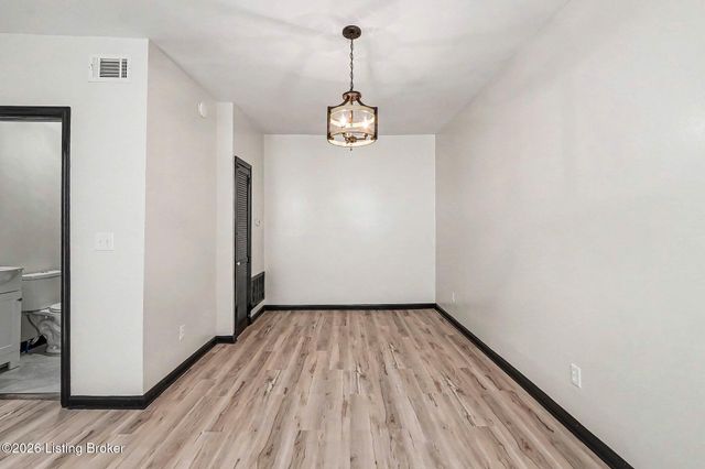 1102 E Saint Catherine St, Louisville, KY 40204