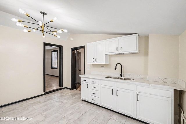 1102 E Saint Catherine St, Louisville, KY 40204