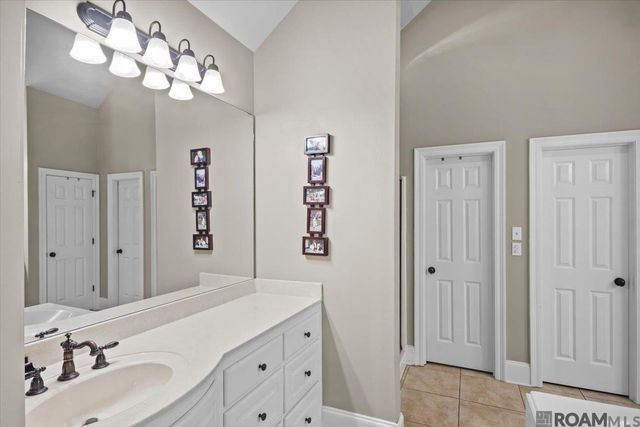 280 Fieldhouse Ave, St Gabriel, LA 70776
