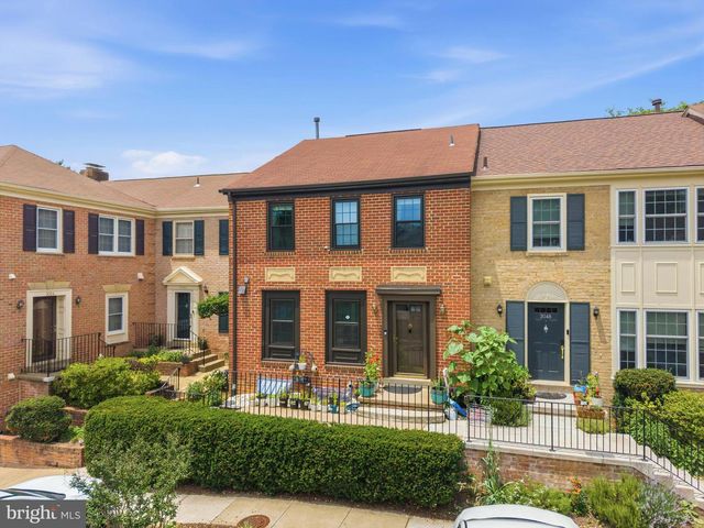 3050 FEDERAL HILL DR, Falls Church, VA 22044