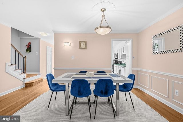 3050 FEDERAL HILL DR, Falls Church, VA 22044