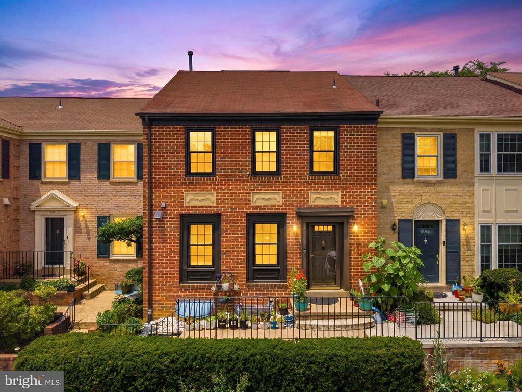 3050 FEDERAL HILL DR, Falls Church, VA 22044