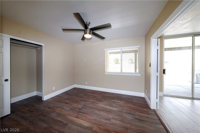 9213 Vosburgh Drive, Las Vegas, NV 89117