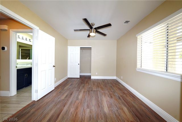 9213 Vosburgh Drive, Las Vegas, NV 89117