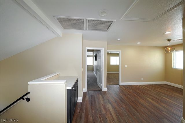 9213 Vosburgh Drive, Las Vegas, NV 89117