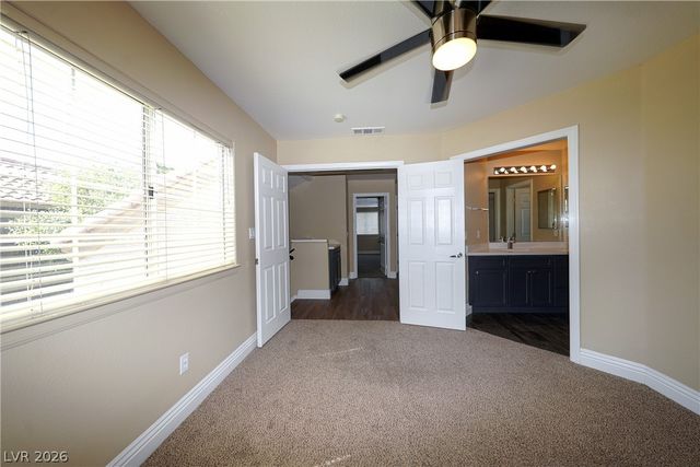 9213 Vosburgh Drive, Las Vegas, NV 89117