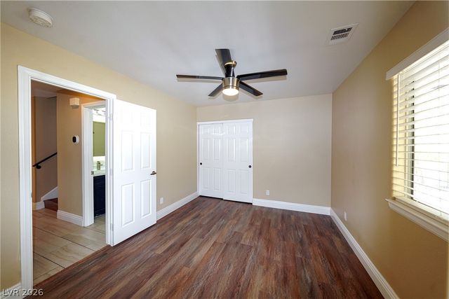 9213 Vosburgh Drive, Las Vegas, NV 89117