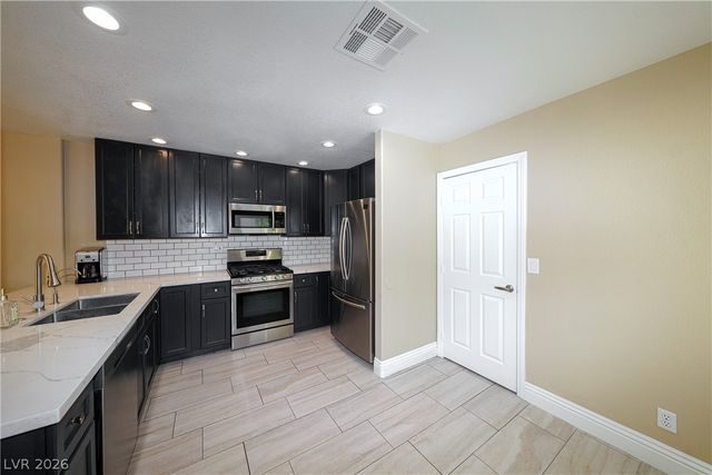 9213 Vosburgh Drive, Las Vegas, NV 89117
