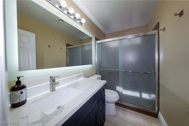 9213 Vosburgh Drive, Las Vegas, NV 89117