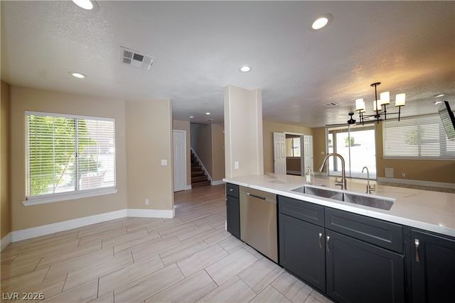 9213 Vosburgh Drive, Las Vegas, NV 89117