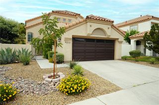 9213 Vosburgh Drive, Las Vegas, NV 89117