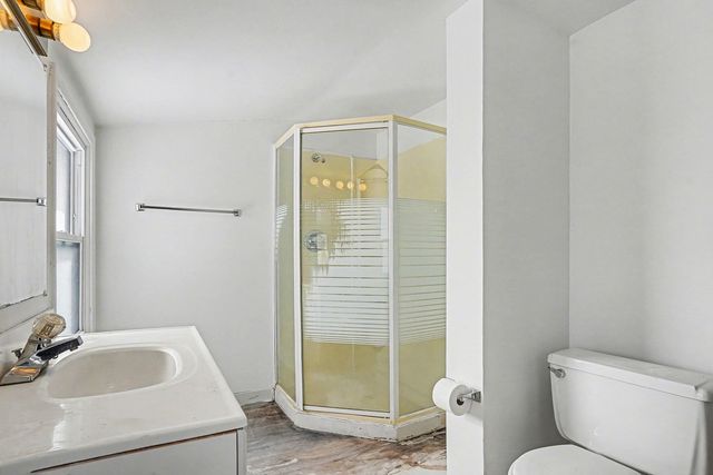 18009 Commercial Avenue, Lansing, IL 60438