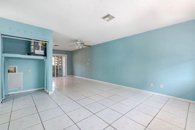 2658 SE Amherst Street, Stuart, FL 34997