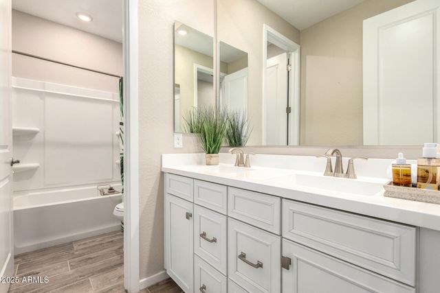 18333 W GOLDEN Court, Waddell, AZ 85355