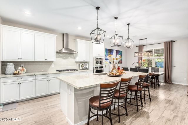 18333 W GOLDEN Court, Waddell, AZ 85355