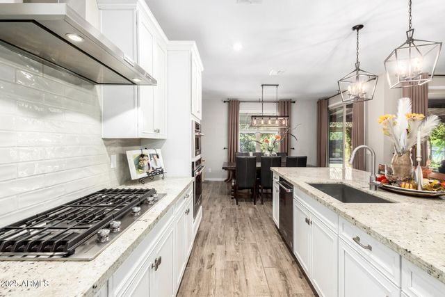 18333 W GOLDEN Court, Waddell, AZ 85355