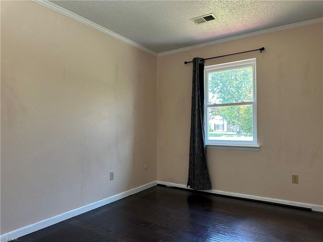 5113 Sammy ST, Virginia Beach, VA 23455