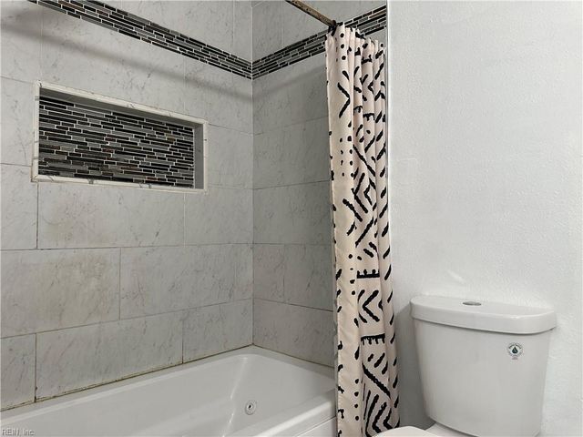 5113 Sammy ST, Virginia Beach, VA 23455