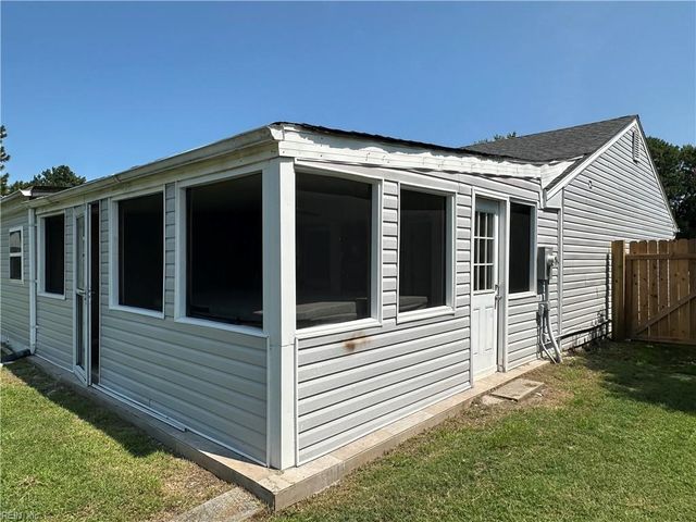 5113 Sammy ST, Virginia Beach, VA 23455