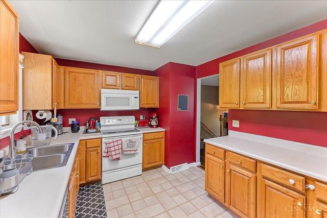 5640 Windridge Drive, Green Twp, OH 45248