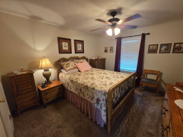 1821 Lexington Road, Claremore, OK 74017