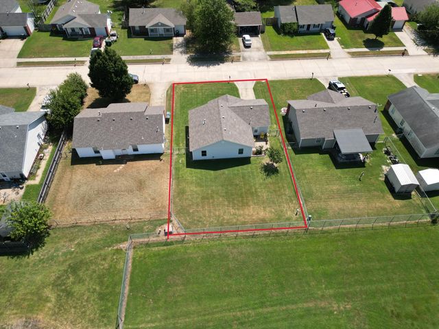 1821 Lexington Road, Claremore, OK 74017