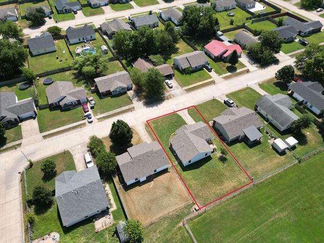 1821 Lexington Road, Claremore, OK 74017