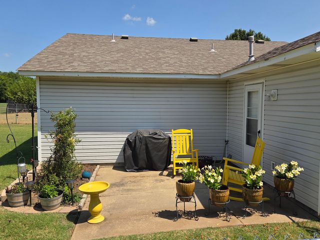 1821 Lexington Road, Claremore, OK 74017