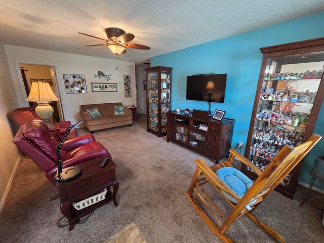 1821 Lexington Road, Claremore, OK 74017