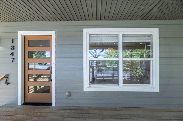 1847 N Woodland Avenue, Fayetteville, AR 72703