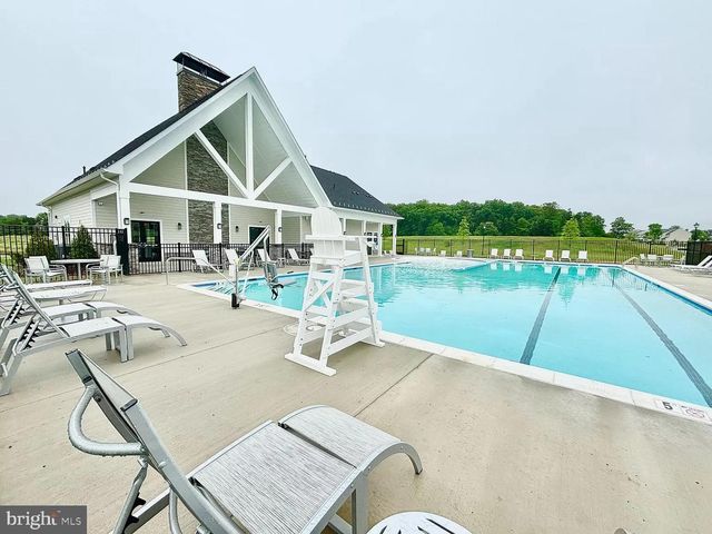 24161 PISSARRO DR, Sterling, VA 20166