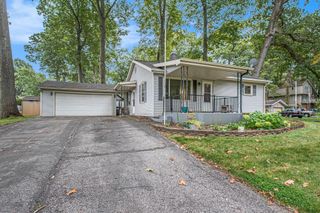 225 Holton Road, La Porte, IN 46350