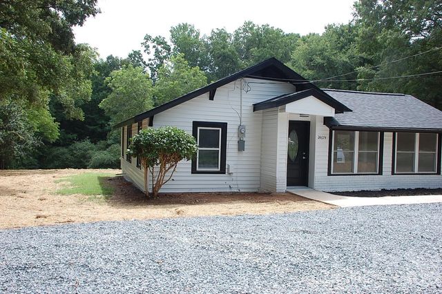 24674 Saint Martin Road, Albemarle, NC 28001