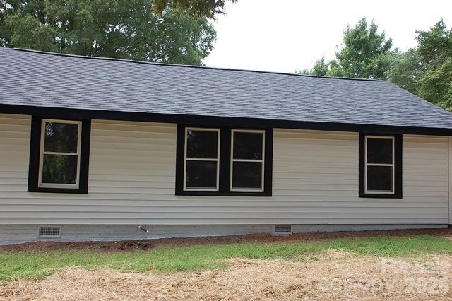 24674 Saint Martin Road, Albemarle, NC 28001