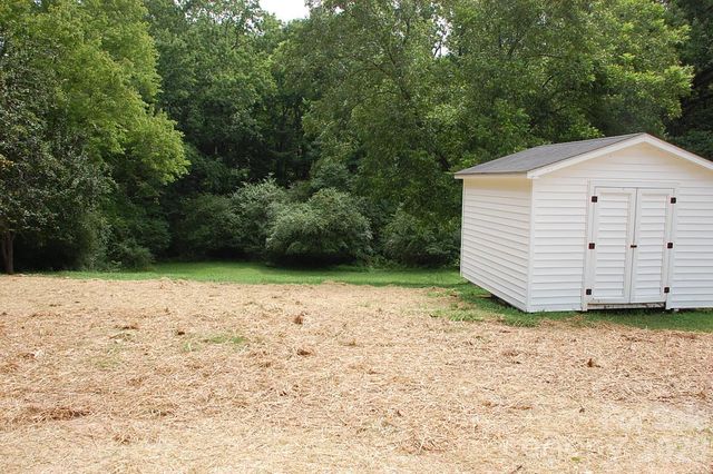 24674 Saint Martin Road, Albemarle, NC 28001