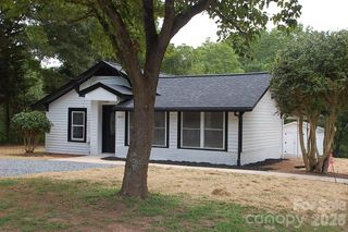 24674 Saint Martin Road, Albemarle, NC 28001