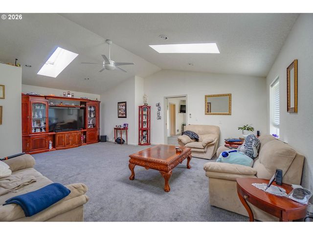 3910 Ne 109TH Ave, Vancouver, WA 98682