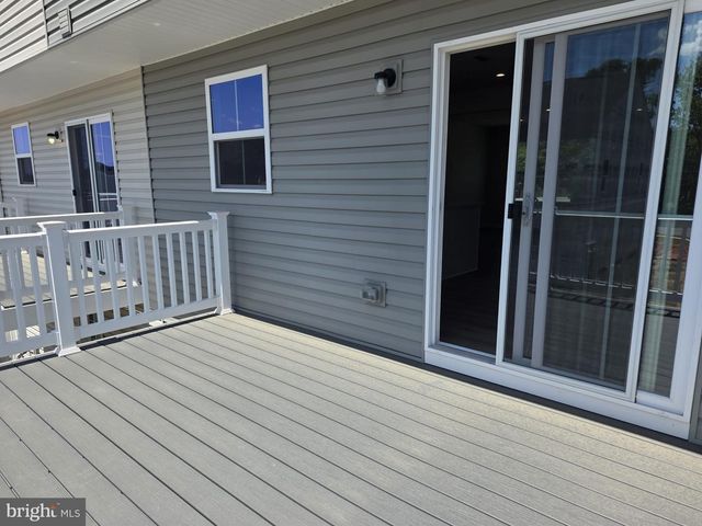 3704 SOPHIA LN, Brookhaven, PA 19015