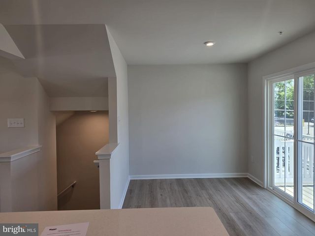 3704 SOPHIA LN, Brookhaven, PA 19015