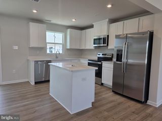 3704 SOPHIA LN, Brookhaven, PA 19015