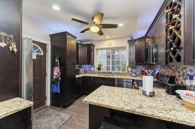1941 N Harding Avenue 1, Chicago, IL 60647